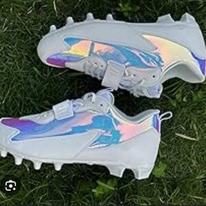 Men's Iridescent Athletic Cleats